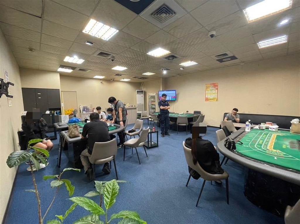 UBO8-TW新闻-桌遊競技場暗藏非法賭博 年輕美女荷官還跟賭客對賭