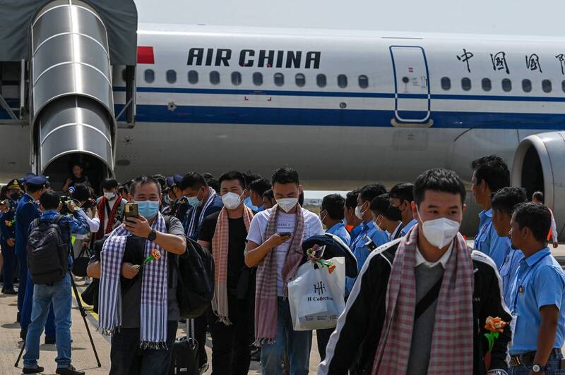 UBO8-TW新闻-柬埔寨「詐騙」名聲嚇跑中國遊客 衝擊旅遊業