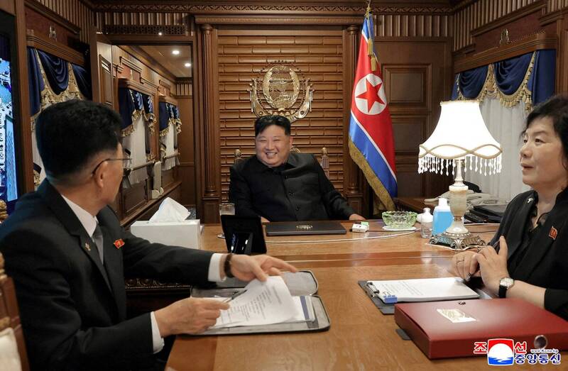 UBO8-快讯新闻-✨奢華曝光！金正恩「神秘專用列車」內部裝潢首度揭密！