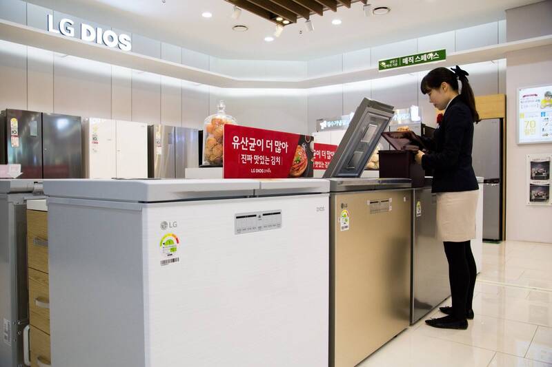 UBO8-快讯新闻-毛骨悚然！韓國男子殘殺女友，屍體竟被塞進「泡菜冰箱」近1年！