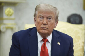 UBO8-快讯新闻 川普要炸鍋了？美國插手委內瑞拉「恐釀黨內分裂」！共和黨議員預警風暴將至！