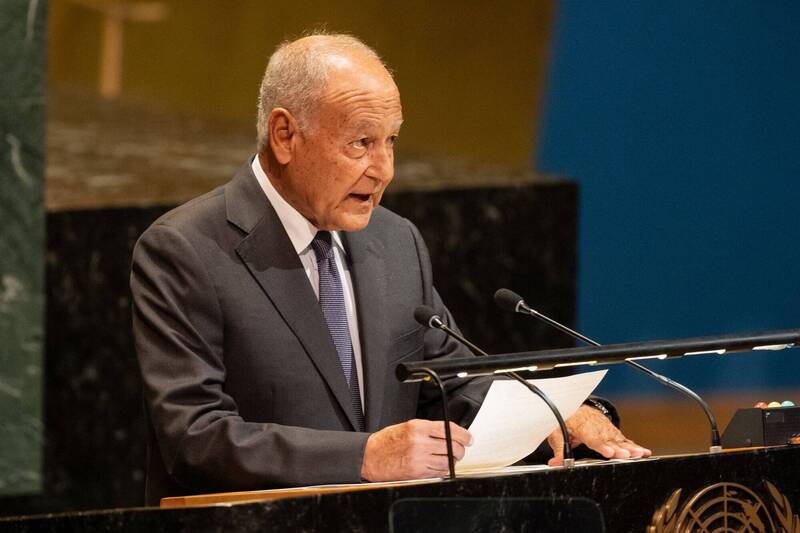 UBO8-快讯新闻-不忍了！伊朗狂轰波湾盟友，阿拉伯联盟气炸开炮：这根本是自杀式的鲁莽！