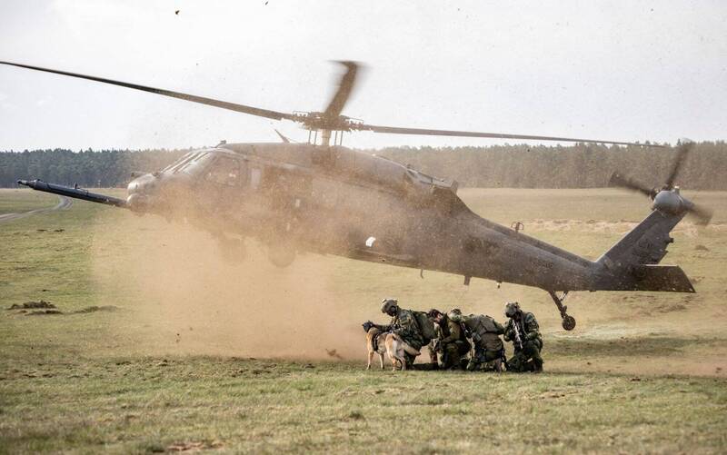 UBO8-快讯新闻-【神級瞞天過海】「六假一真」騙慘伊朗！美軍空中艦隊兵分七路 奇蹟完成不可能任務！