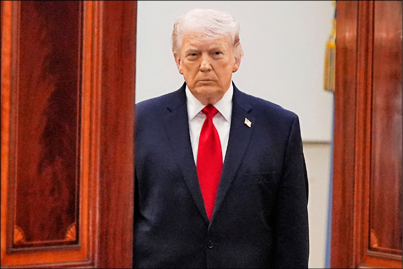 UBO8-快讯新闻-【核武換和平？】擱置濃縮鈾爭議！美伊密談首階段停火 45 天 兩國關係現轉機！