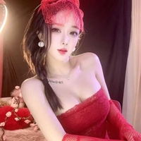 紅唇吃屁